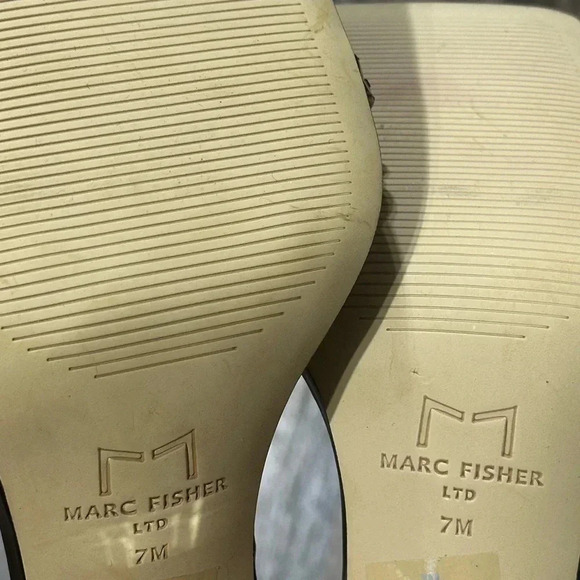 Marc Fisher Size 7M - Picture 2 of 4